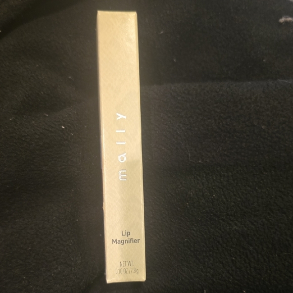Mally Lip Magnifier, NEW, Color: Soft Nude - Picture 1 of 4